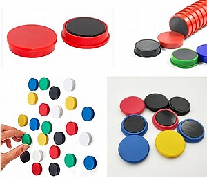 כפתורי מגנט קרמי בתוך בית פלסטיק צבעוני ללוחות מגנט ולמקרר כפתורי מגנט קרמי בתוך בית פלסטיק צבעוני ללוחות מגנט ולמקרר